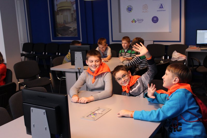 Фото к Развлекательная программа «Познавая-отдыхаем»