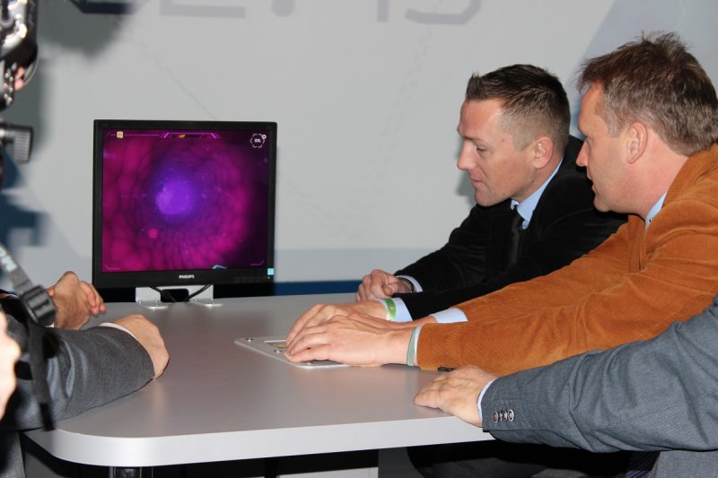 Фото к Венгерская делегация ознакомилась с работой ИЦАЭ