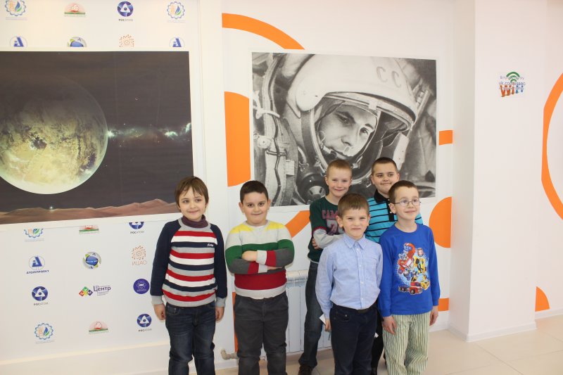 Фото к Всемирный день авиации и космонавтики