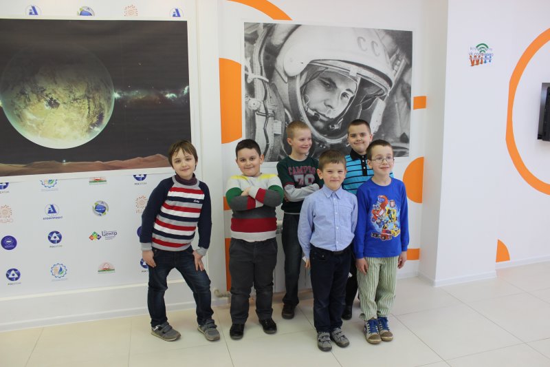 Фото к Всемирный день авиации и космонавтики