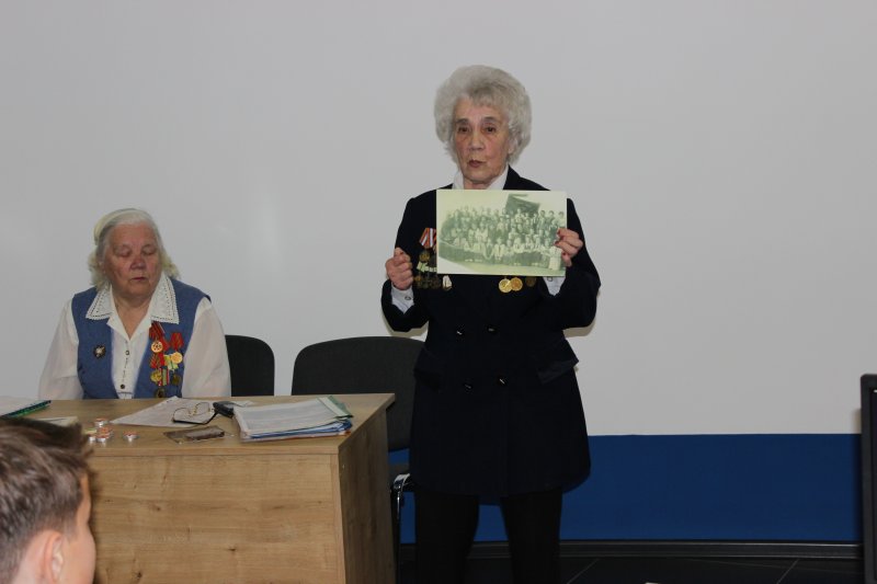 Фото к С чего начинается Родина