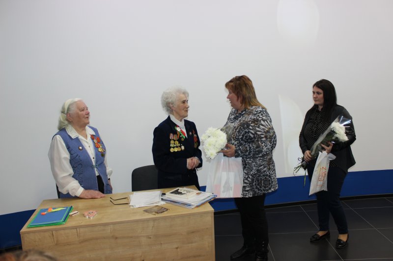 Фото к С чего начинается Родина