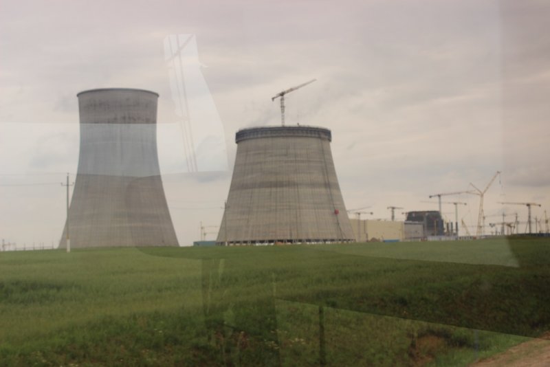 Фото к Будущие строители атомных электростанций посетили строительную площадку Белорусской АЭС